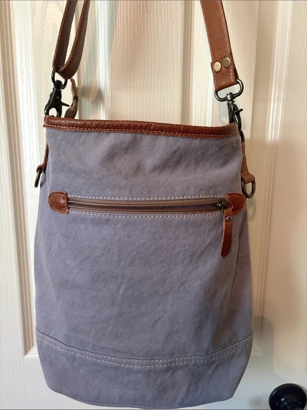 Myra Bag questions leave